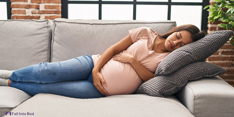 pregnant woman sleeping on side